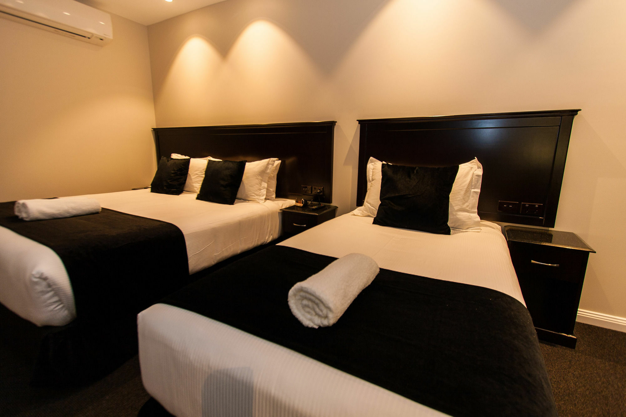 International Hotel 4*